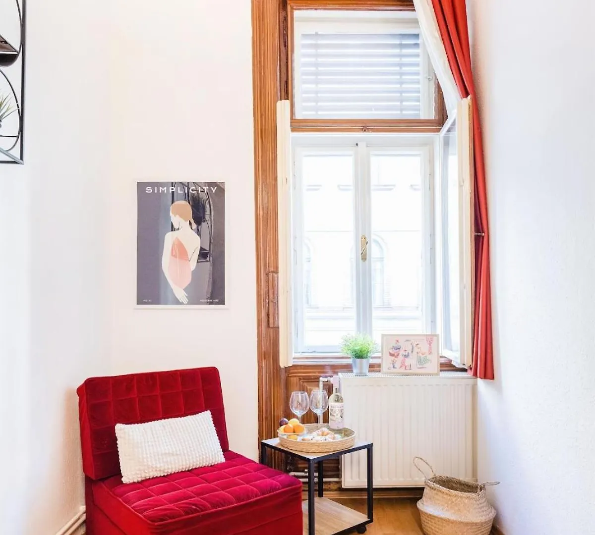 Lejlighed Mh008-Secluded Spacious Oasis-Best Location In Downtown Budapest