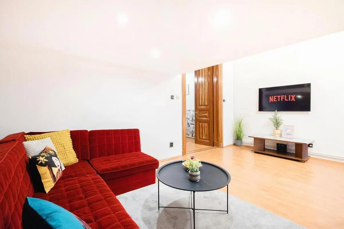 Lejlighed Mh008-Secluded Spacious Oasis-Best Location In Downtown Budapest