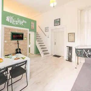 Happy Fox Apartamento
